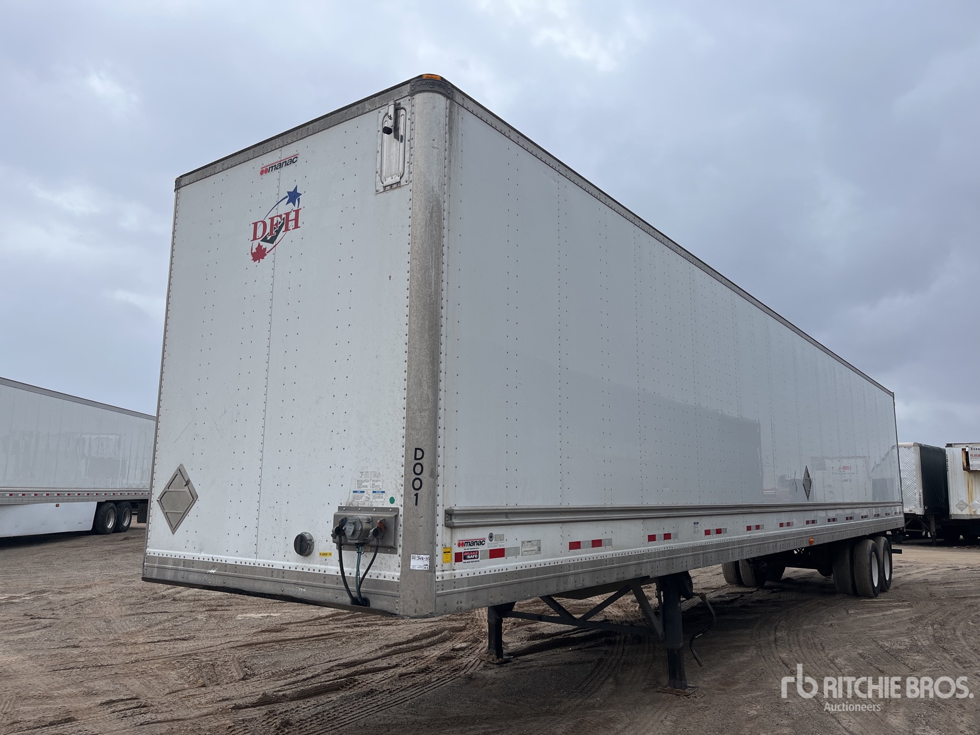 2018 Manac 53 ft x 102 in T/A Van Trailer