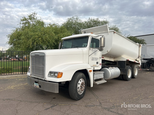 1998 Freightliner FLD120SD 6x4 Transfer Set | Ritchie Bros. Auctioneers