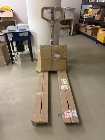 Yale 1100 2000 kg Pallet Jack (Unused)