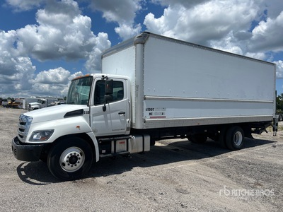 2019 Hino 268 4x2 Van Truck