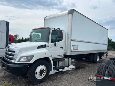 2019 Hino 268 4x2 Gesloten vrachtwagen