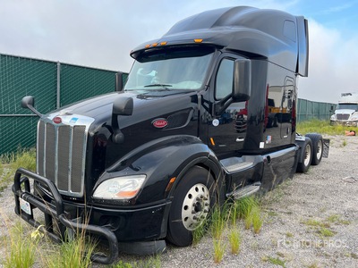 2020 Peterbilt 579 6x4 Cabeza Tractora Cabina Dormitorio (Inoperable)