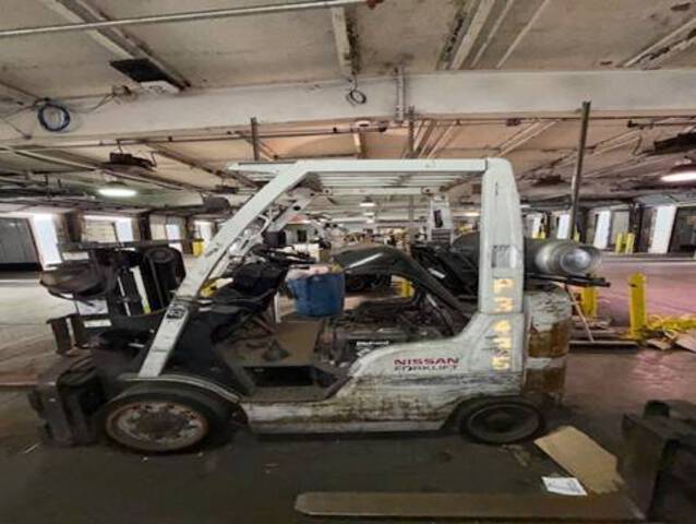 2014 UniCarriers MCP1F2A20LV Pneumatic Tire Forklift