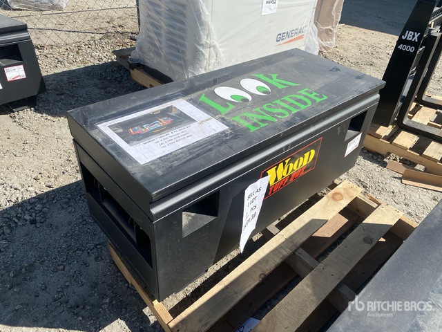 Job Jack Box Wokin 8 Pc Jack Kit c/w Job box (Unused) | Ritchie Bros. Auctioneers