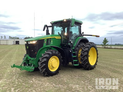 2022 John Deere 7R210 4WD Tractor