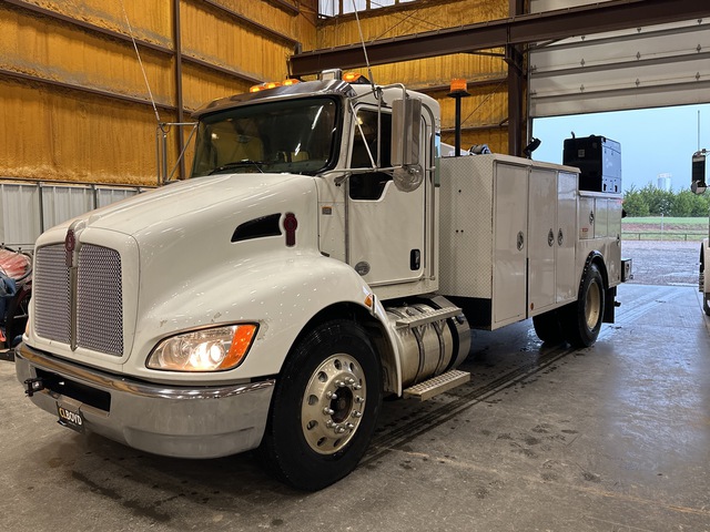 2018 Kenworth T270 4x2 Service Truck 2018 Kenworth T270 4x2 Service Truck