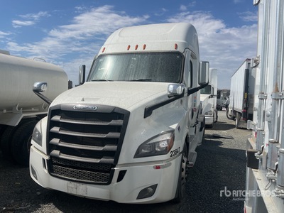 2023 Freightliner Cascadia 126 6x4 Tracteur Routier Couchette