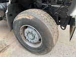 Underbody with Right Steer Tire