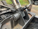 Underbody with Cylinder Pins and Bushings