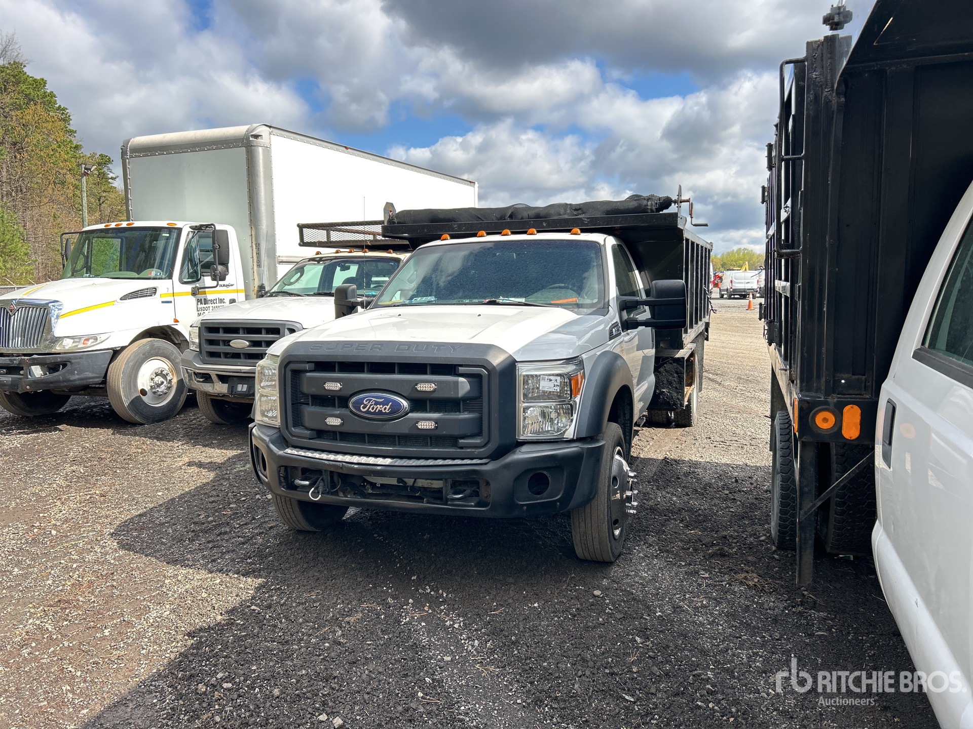 2013 Ford F-550 4x4 S/A Dump Truck (Inoperable)