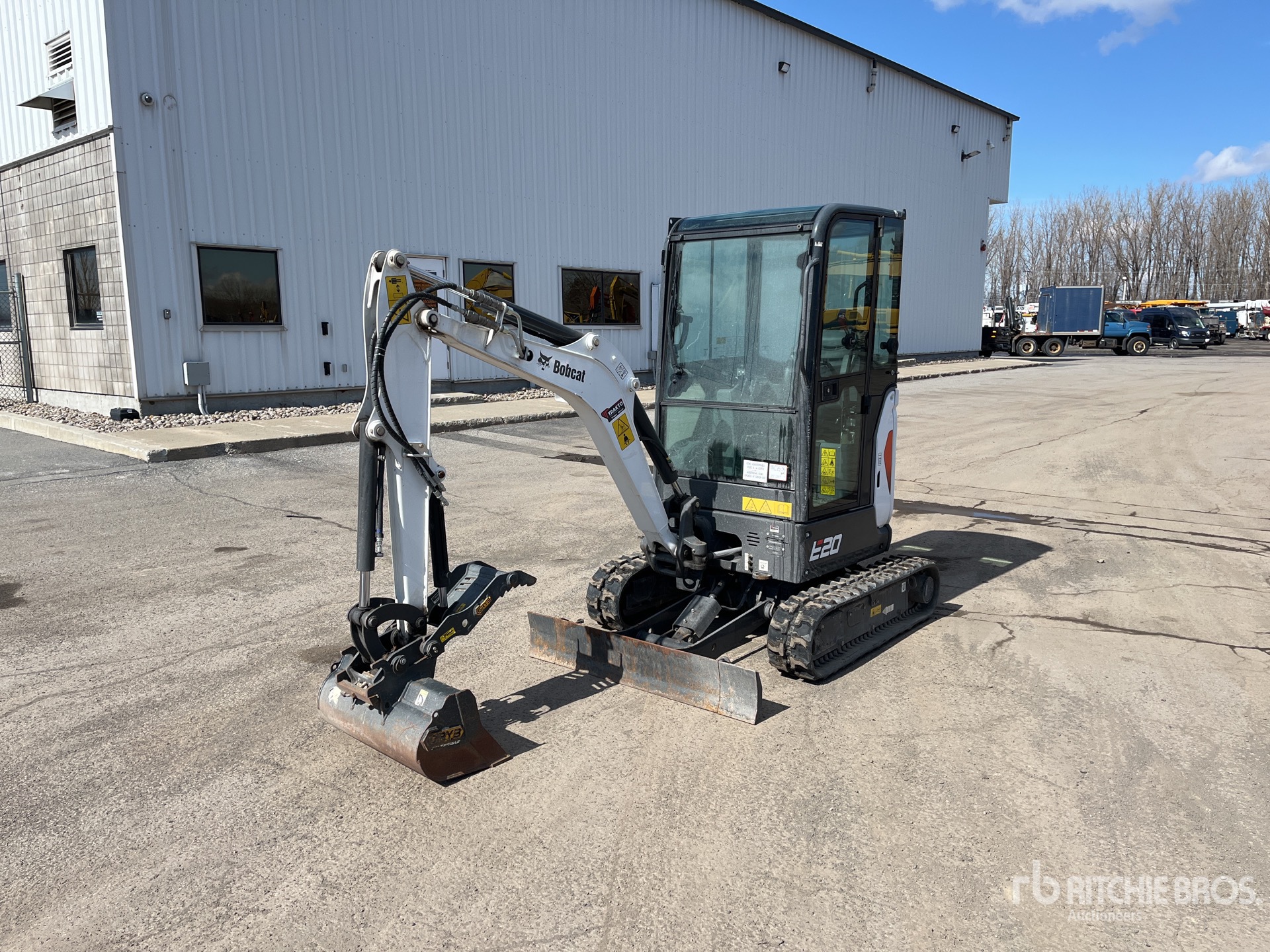 2022 Bobcat E20 Mini Excavator