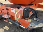 Hydraulics with Frame Leveling Cylinders