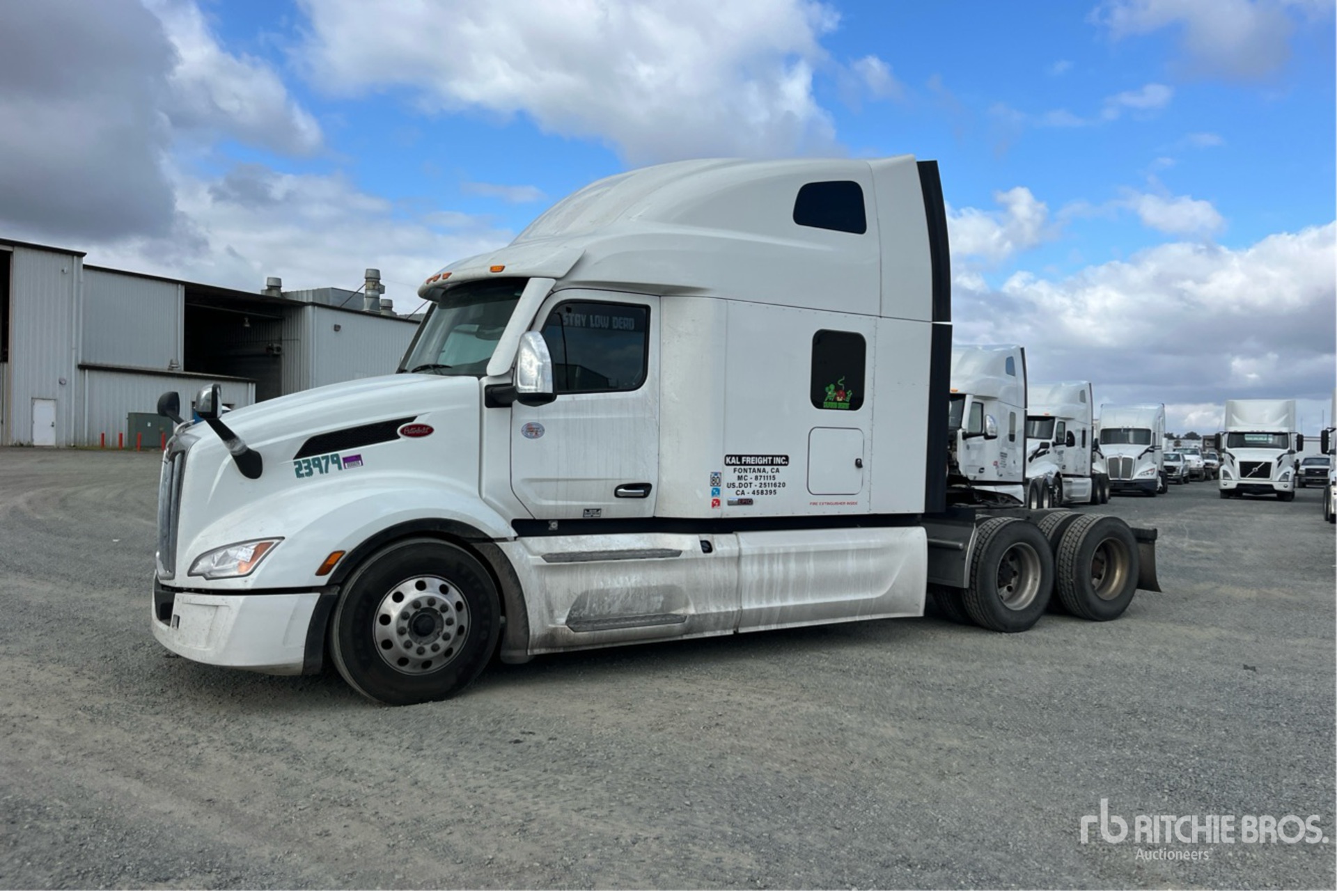 2024 Peterbilt 579 6x4 T/A Sleeper Truck Tractor