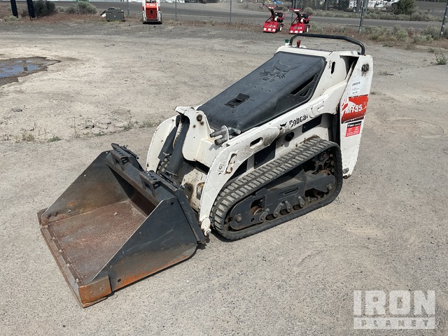 MINI CARGADOR SOBRE ORUGAS COMPACTO 2018 BOBCAT MT55