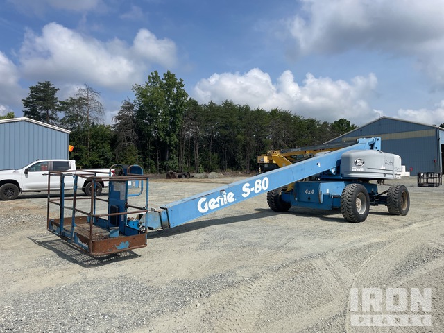 ELEVADOR TELESCóPICO 2000 GENIE 4WD S80