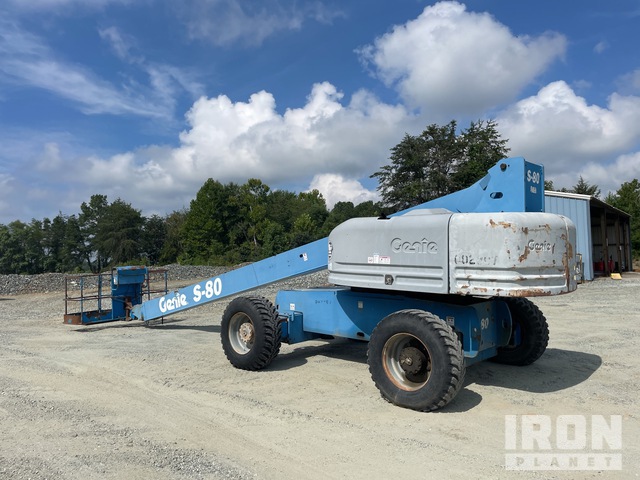 ELEVADOR TELESCóPICO 2000 GENIE 4WD S80