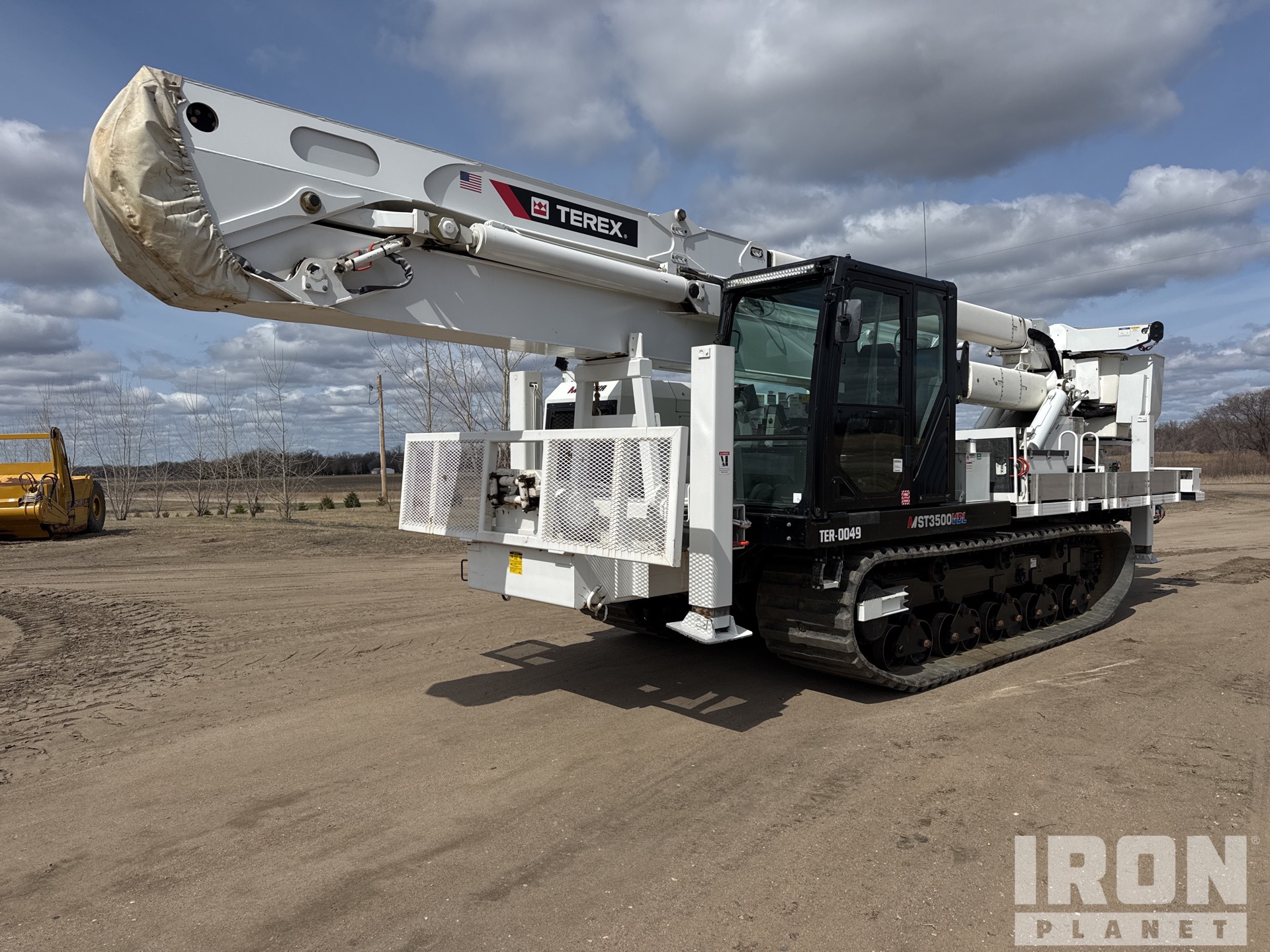 Malymoon：バストトラップタイガー 白 Marymoon】バストトラップ