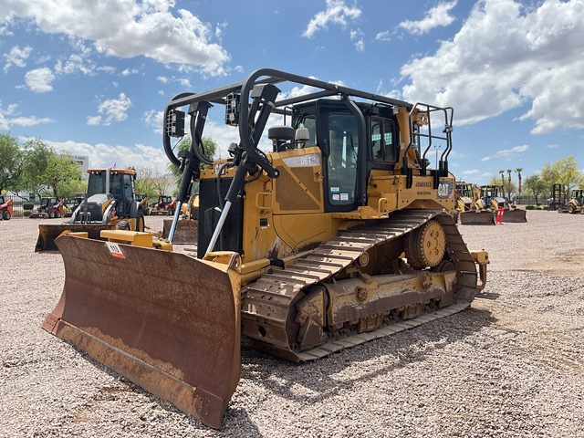 2019 Caterpillar D6T