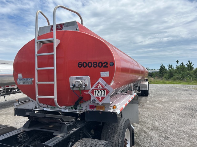 2017 Heil 9200 gal T/A Tanker Trailer