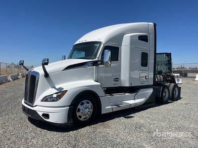 2023 Kenworth T680 6x4 T/A Sleeper Truck Tractor