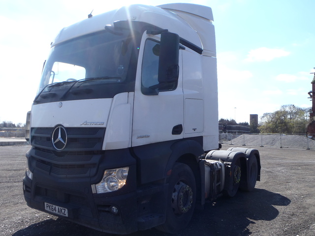 2014 Mercedes-Benz Actros 2543LS 6x2 Tractor Unit