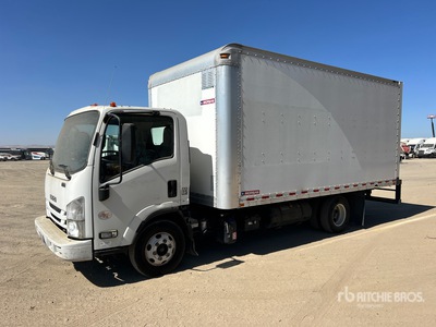 2019 Isuzu NPR 4x2 Van Truck