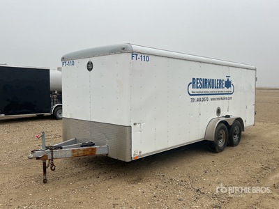 2013 Wells Cargo Kastenanhänger