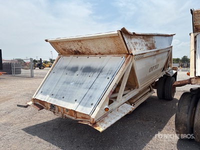 2001 Ranco 20 ft S/A B-Train Pup Belly Dump Trailer