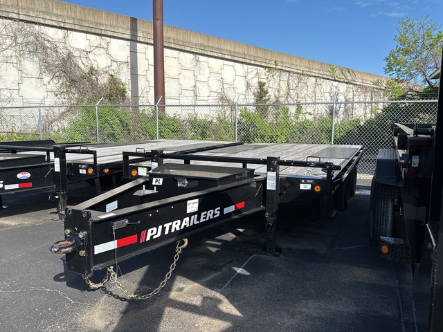 2023 PJ 1F232 16 ft T/A Flatbed Trailer