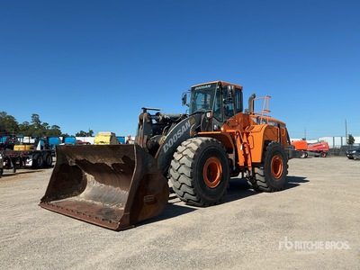 2021 Doosan DL550-5 Pala gommata