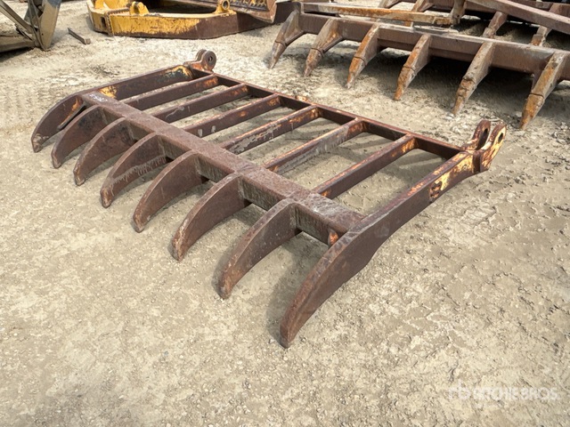Dozer Ears Rake 110 in Dozer Rake | Ritchie Bros. Auctioneers