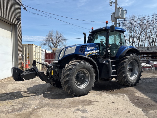 2014 New Holland T8.420 4WD Tractor