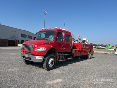 2014 Duralift DHT34 35 ft on 2016 Freightliner M2 106 4x4 Crew Cab Bucket Truck