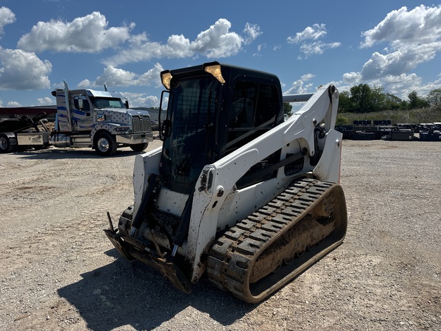 2017 Bobcat T740 Compact Track Loader 2017 Bobcat T740 Compact Track Loader
