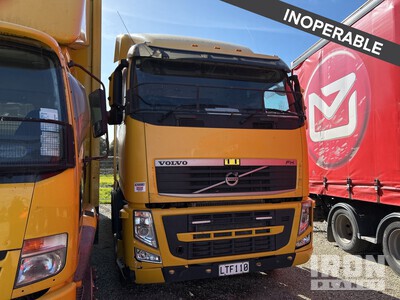 2013 Volvo FH13 6x4 T/A Sleeper Truck Tractor (Inoperable)