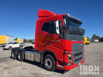 2018 Volvo FH16 6x4 T/A Sleeper Truck Tractor