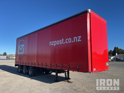 2018 Fruehauf 10.3 m Tri/A Curtain Side Trailer