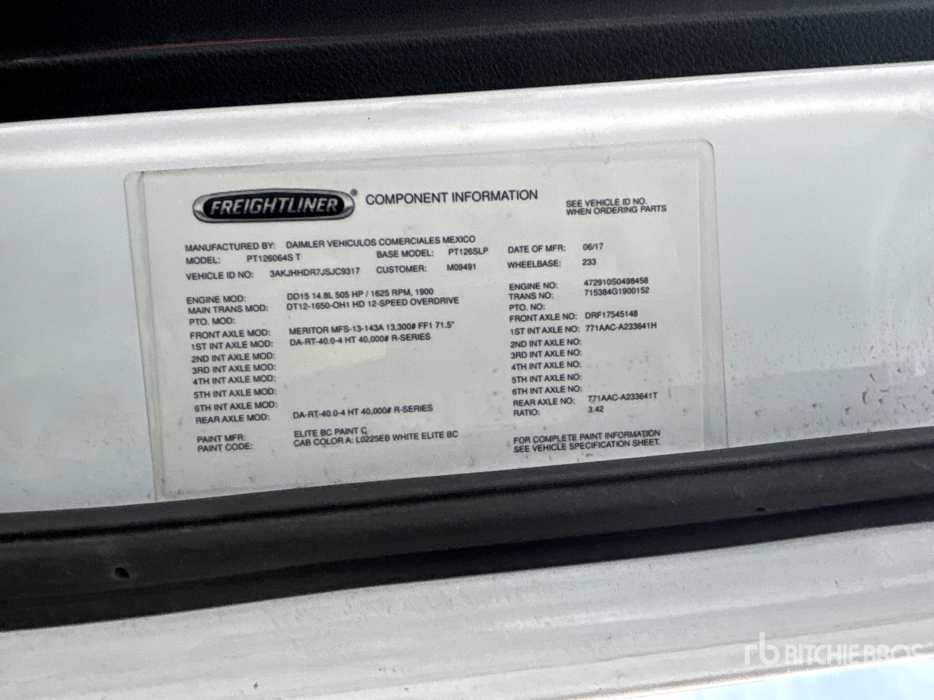 2022 Freightliner Cascadia 126 6x4 T/A Sleeper Truck Tractor