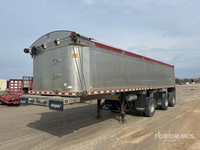 2016 Stargate 34 ft Tri/A End Dump Trailer