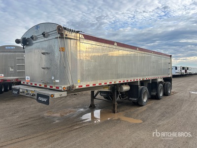 2016 Stargate 34 ft Tri/A Hinterkipper