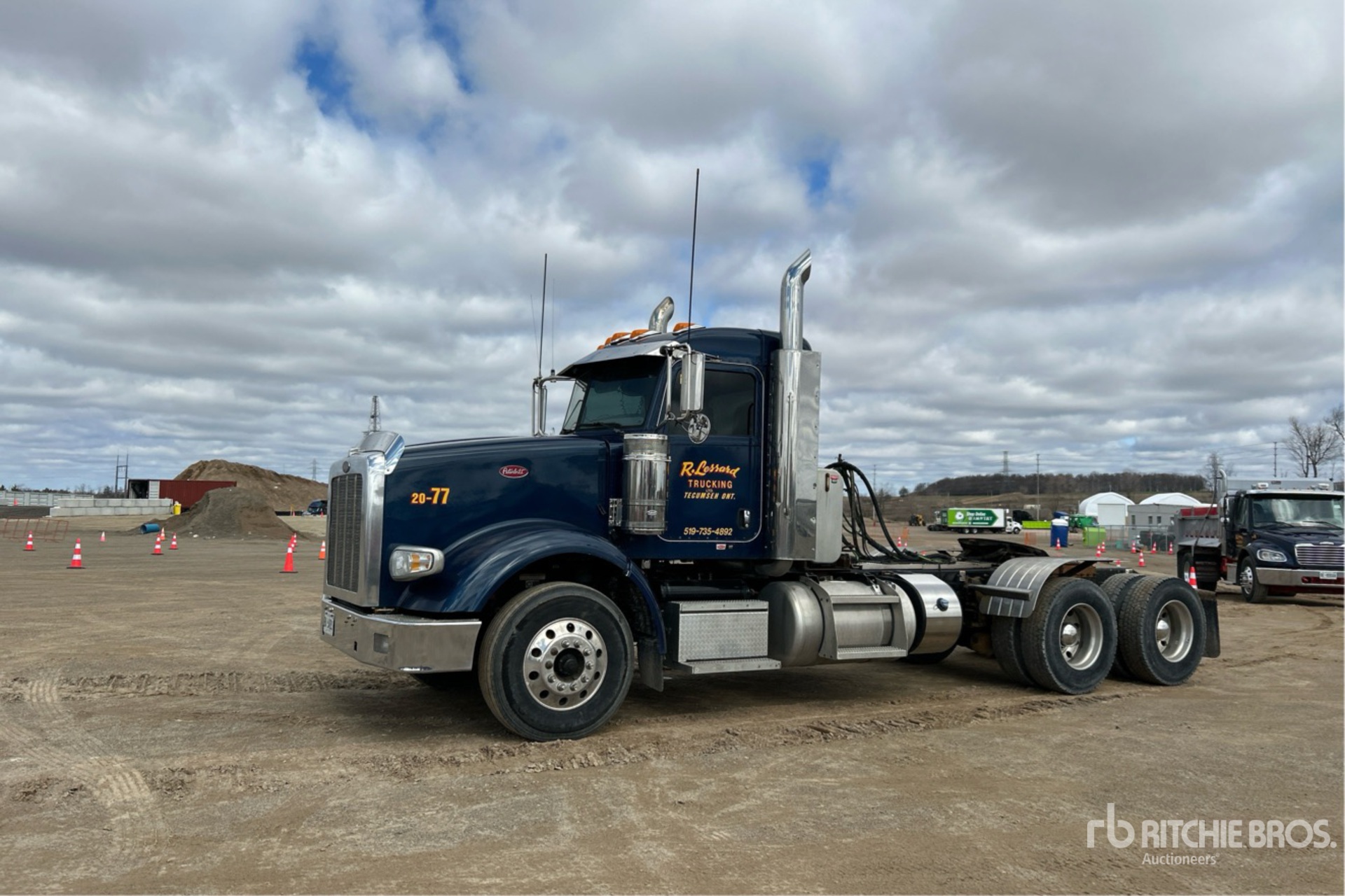 2020 Peterbilt 367 6x4 Heavy Haul Cabeza Tractora Cabina Corta