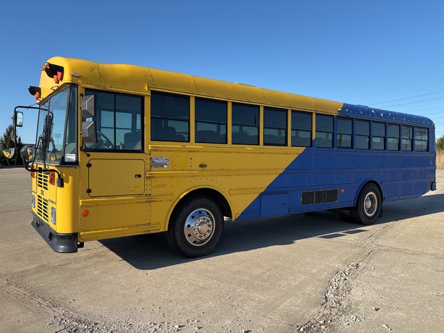 2006 Thomas 4x2 48-Seat Bus