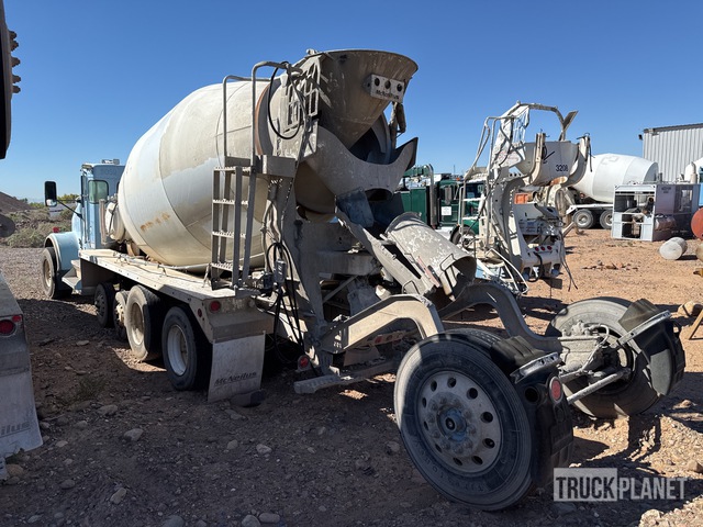 CAMIóN REVOLVEDOR 2006 KENWORTH MCNEILUS 11 CYD