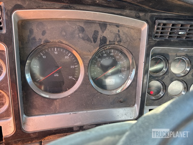 CAMIóN REVOLVEDOR 2006 KENWORTH MCNEILUS 11 CYD