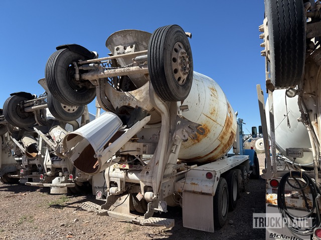 CAMIóN REVOLVEDOR 2005 KENWORTH MCNEILUS 11 CYD