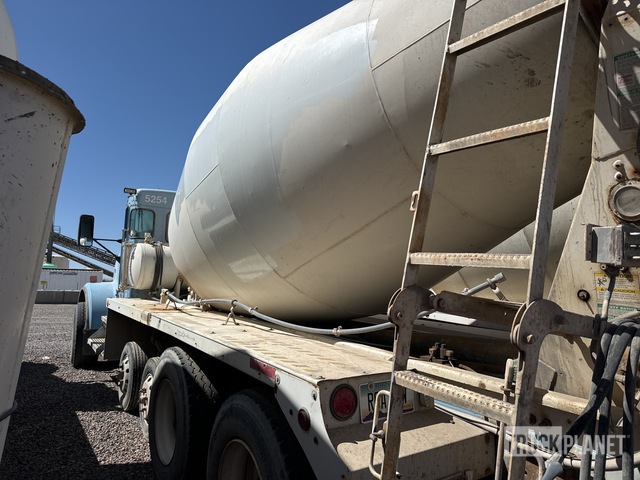 CAMIóN REVOLVEDOR 2005 KENWORTH KIMBLE 12 CYD