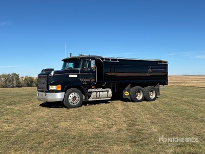 1998 Mack CH613 6x4 Grain Truck