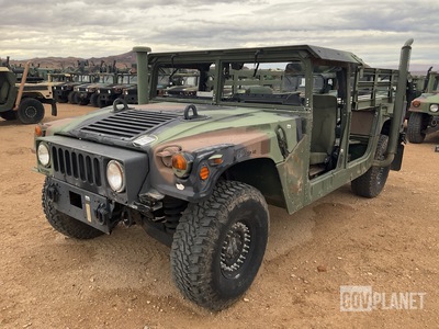 AM General M1152A1B2FK5 HMMWV 2 Door Hard Top w/Truck Body