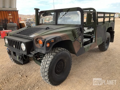 2006 AM General M1152 HMMWV 2 Door w/Truck Body