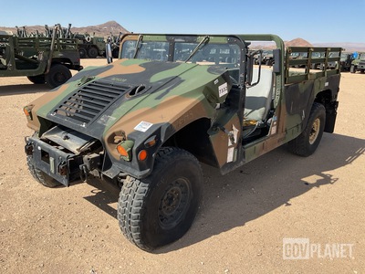 2007 AM General M1152 HMMWV 2 Door w/Truck Body
